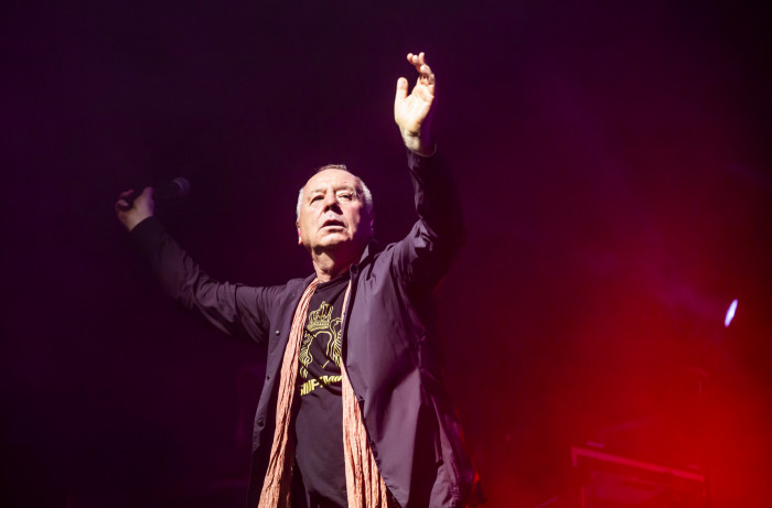 Performance of Simple Minds at the Ziggo Dome, Amsterdam. 19th April 2022