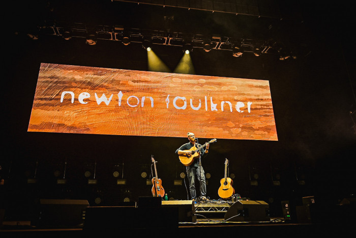 Newton Faulkner // Virgin Radio Big Thank You Tour 2022 - OVO Hydro Glasgow - 25th April 2022