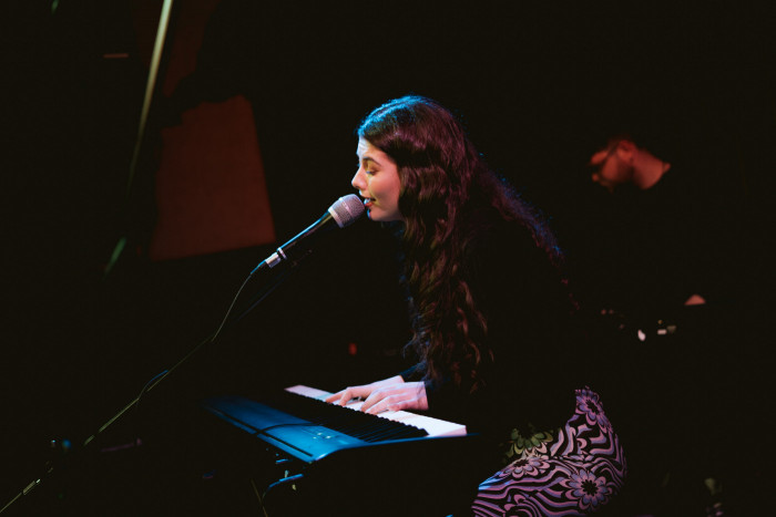 Elizabeth Liddle performing at Bobiks, Newcastle - 04.02.22